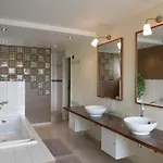 Luxury In With Bubble Bath * Stavelot