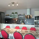Villa Luxury In With Bubble Bath Stavelot