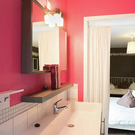 Luxury In With Bubble Bath Stavelot